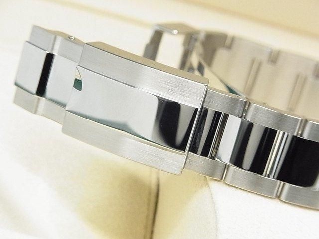 ロレックス デイトナ ブラック文字盤 126500LN 未使用品 ロレックス デイトナ ブラック文字盤 126500LN 未使用品
