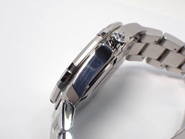 タグ・ホイヤー アクアレーサー キャリバー7 GMT 43MM '21年 タグ・ホイヤー アクアレーサー キャリバー7 GMT 43MM '21年