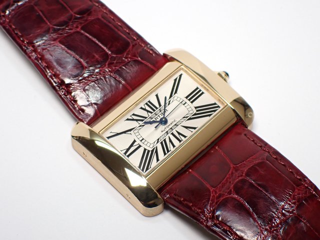 カルティエ タンク・ディヴァン AT LM W6300856 18KYG 正規品 - 腕時計 ...
