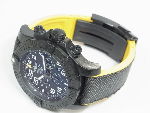 ブライトリング アベンジャー・ハリケーン XB1210 正規品 - 腕時計専門店THE-TICKEN(ティッケン) オンラインショップ