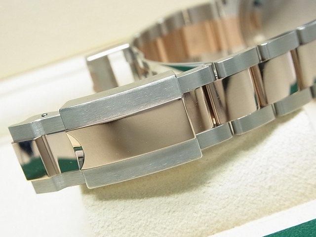 ロレックス ヨットマスター 40 SS×18KエバーRG ブラック文字盤