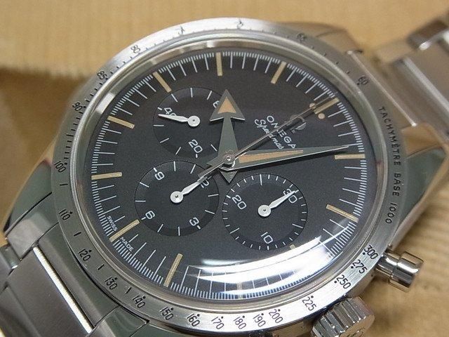 オメガ スピードマスター 1957 トリロジー 3557本限定 正規品