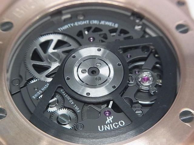 ウブロ ビッグ・バン ウニコ キングゴールド レインボー 45MM