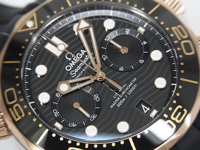 オメガ　シーマスター ダイバー300M・クロノ　SS＆セドナゴールド　44MM　正規品 - 腕時計専門店THE-TICKEN(ティッケン)  オンラインショップ