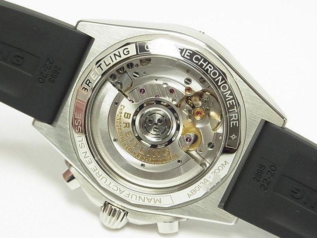 ブライトリング クロノマット B01 42MM ベゼルラグダイヤ AB0134