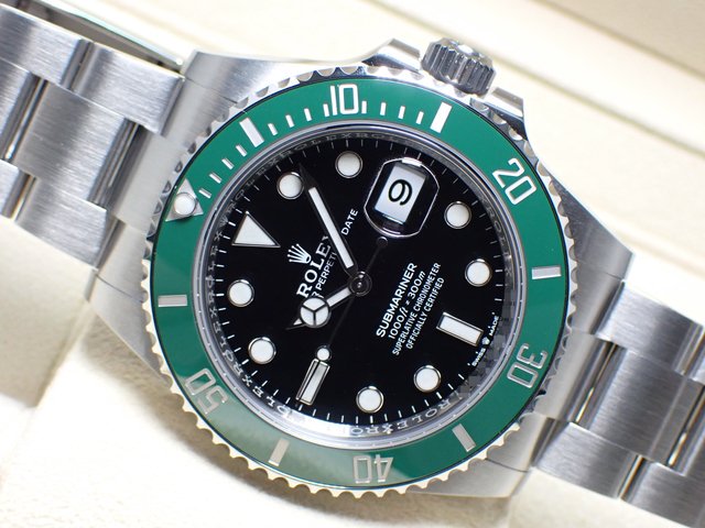 ロレックス サブマリーナ・デイト グリーンベゼル 126610LV '23年購入 - 腕時計専門店THE-TICKEN(ティッケン) オンラインショップ