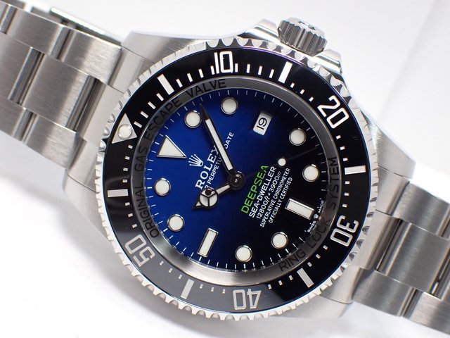 ロレックス　シードゥエラー・ディープシー　Dブルーダイヤル　126660　’21年購入 - 腕時計専門店THE-TICKEN(ティッケン)  オンラインショップ