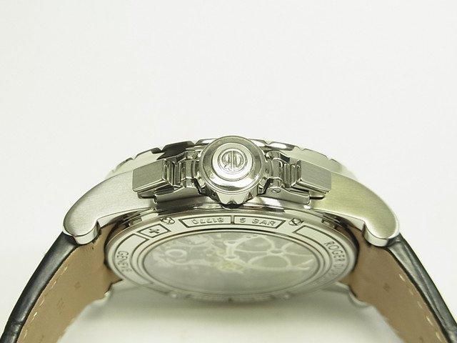 ロジェ・デュブイ エクスカリバー・クロノグラフ 45MM ホワイト文字盤 ロジェ・デュブイ エクスカリバー・クロノグラフ 45MM ホワイト文字盤