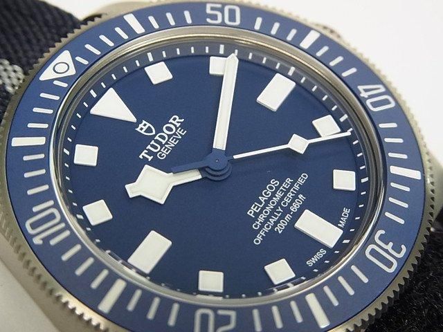 チューダー ぺラゴス FXD チタニウム 25707B/24 - 腕時計専門店