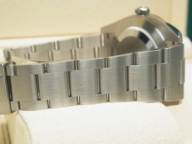 ロレックス オイスターパーペチュアル 41 ブラック 124300
