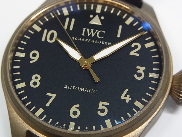 IWC ビッグ・パイロット・ウォッチ 43 “MR Porter Edition 1” IW329703 世界500本限定 -  腕時計専門店THE-TICKEN(ティッケン) オンラインショップ