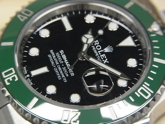 ロレックス サブマリーナ・デイト グリーンベゼル 126610LV '22