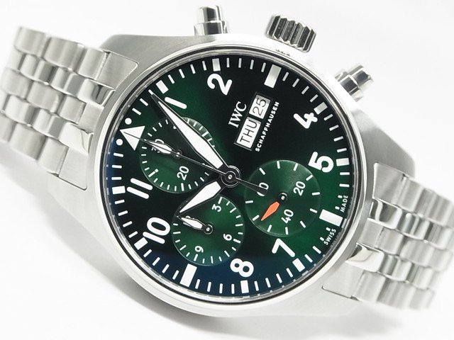 IWC パイロットウォッチ・クロノグラフ 41 グリーン ブレス仕様 IW388104 - 腕時計専門店THE-TICKEN(ティッケン)  オンラインショップ