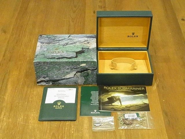 ロレックス グリーンサブ ファット4 ビッグスイス Ref.16610LV F番