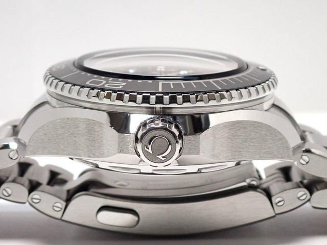 オメガ シーマスター プラネットオーシャン 6000M ウルトラ