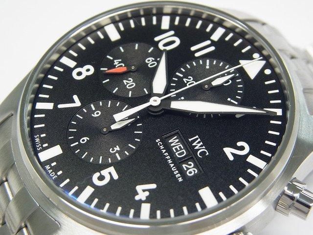 IWC パイロット・ウォッチ クロノグラフ ブラック IW377710 正規