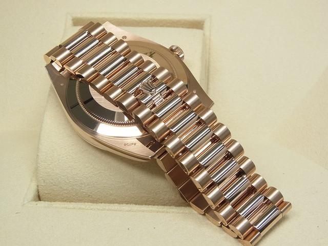 ロレックス デイデイト 40 18Kエバーローズゴールド オリーブグリーン