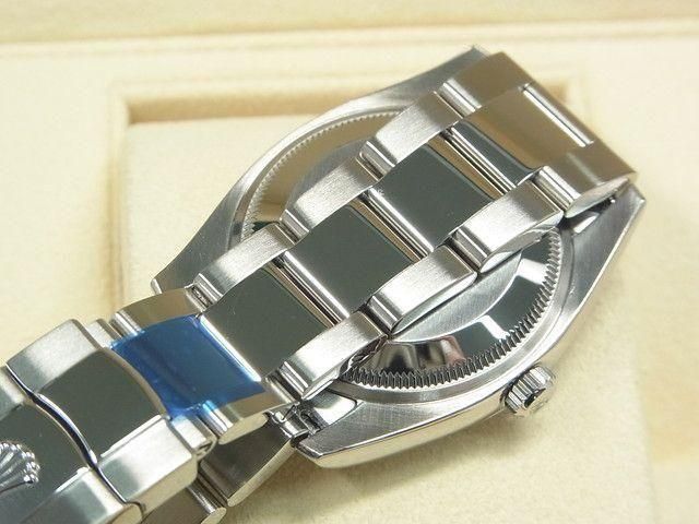 ロレックス オイスターパーペチュアル・デイト ブラック 115200