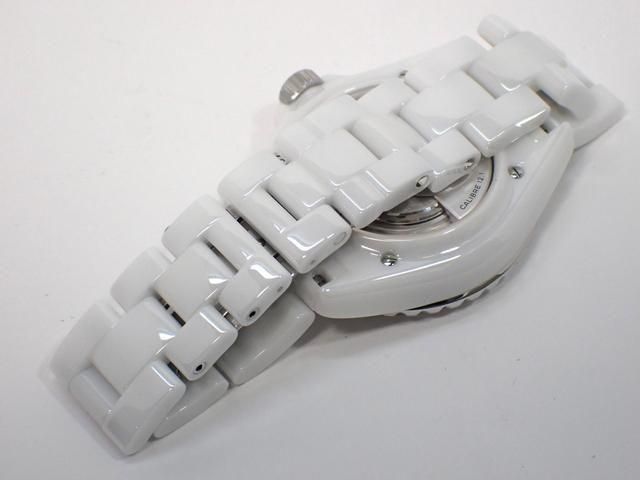 シャネル J12 ファントム ホワイトセラミック 38MM H6186 '21年