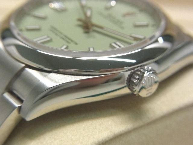 ロレックス オイスターパーペチュアル 36 ピスタチオ 126000 - 腕時計