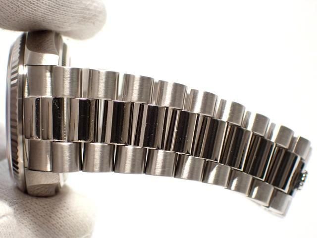 硬玉文字盤 ロレックス デイデイト シルバー文字盤 ピンボールインデックス