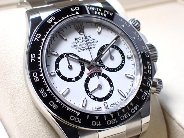 ロレックス デイトナ ホワイト文字盤 126500LN '25年 - 腕時計専門店