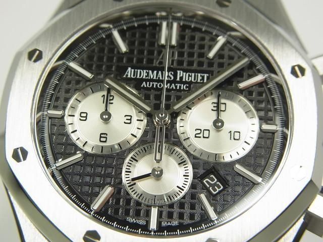 オーデマ・ピゲ ロイヤルオーク・クロノグラフ ブラック×シルバー