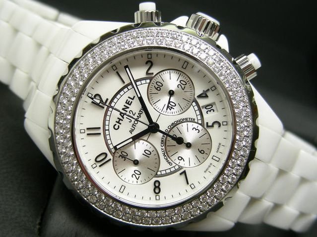 シャネル J12・クロノグラフ ベゼルダイヤ ホワイト - 腕時計専門店THE 