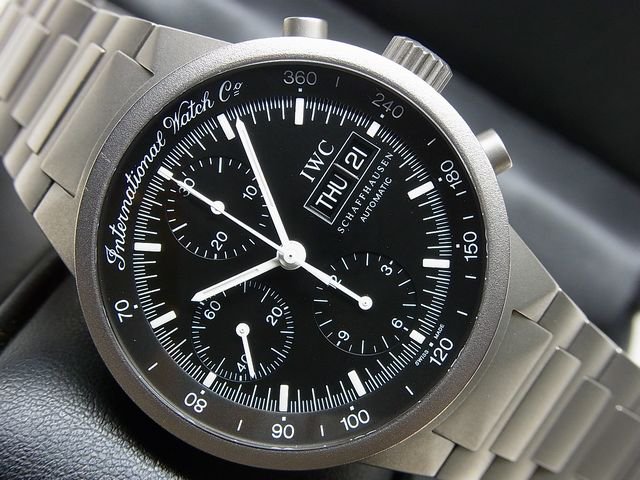 IWC GSTクロノグラフ チタン ブラック 生産終了 - 腕時計専門店THE 