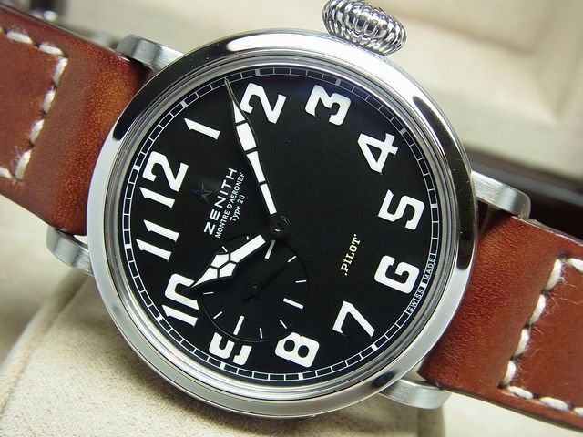 ゼニス パイロット・アエロネフ・タイプ20 40MM 革ベルト - 腕時計専門 