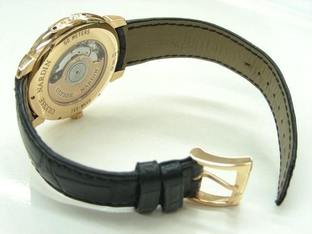 ユリス・ナルダン クラシコ オートマチック ローズゴールド