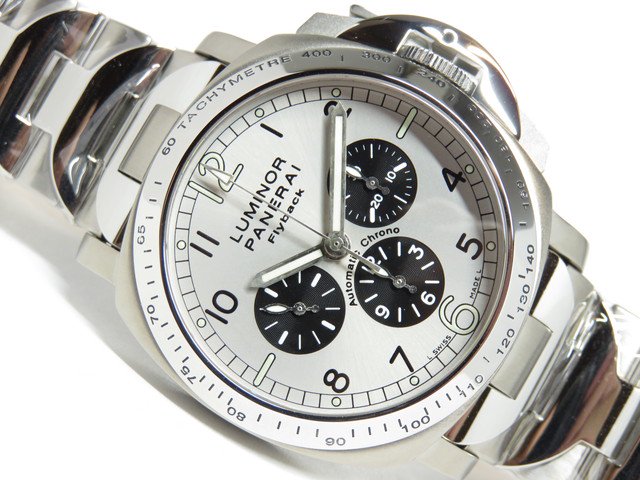 パネライ ルミノールクロノ 40mm SSu0026チタン PAM00060 C番 - 腕時計専門店THE-TICKEN(ティッケン) オンラインショップ