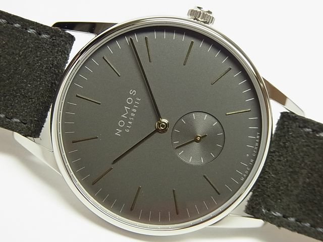 ノモス オリオン 38MM ベルリンの壁崩壊25周年記念 正規 - 腕時計専門 
