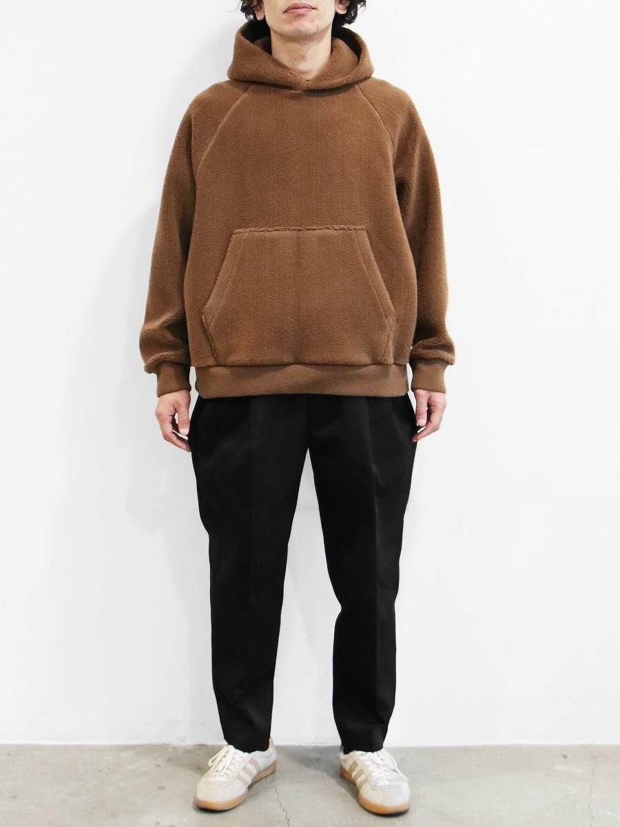 BRAND : Graphpaper MODEL : WOOL BOA PARKA COLOR : CAMEL BROWN