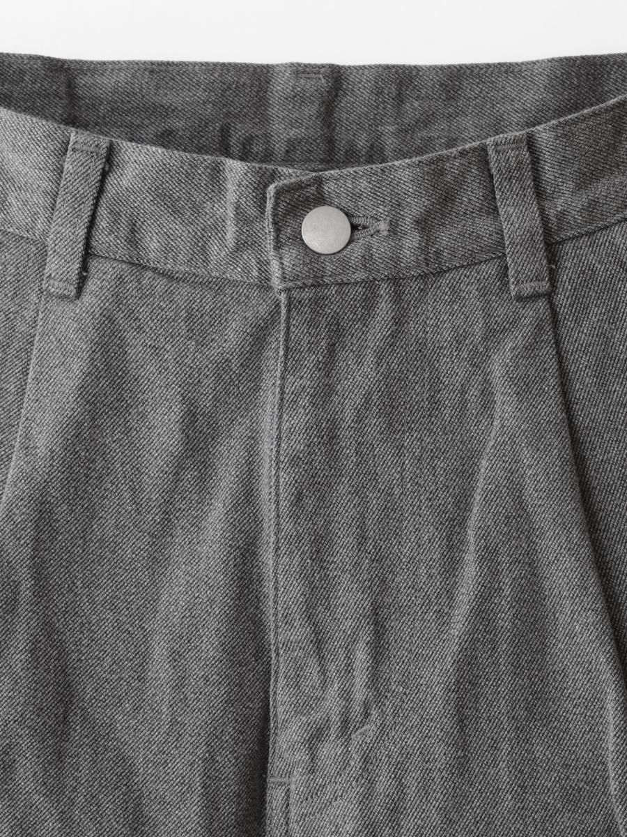 Graphpaper - グラフペーパー / COLORFAST DENIM TWO TUCK PANTS