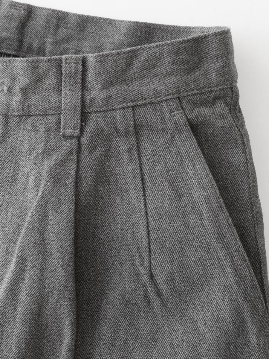 Graphpaper - グラフペーパー / COLORFAST DENIM TWO TUCK PANTS