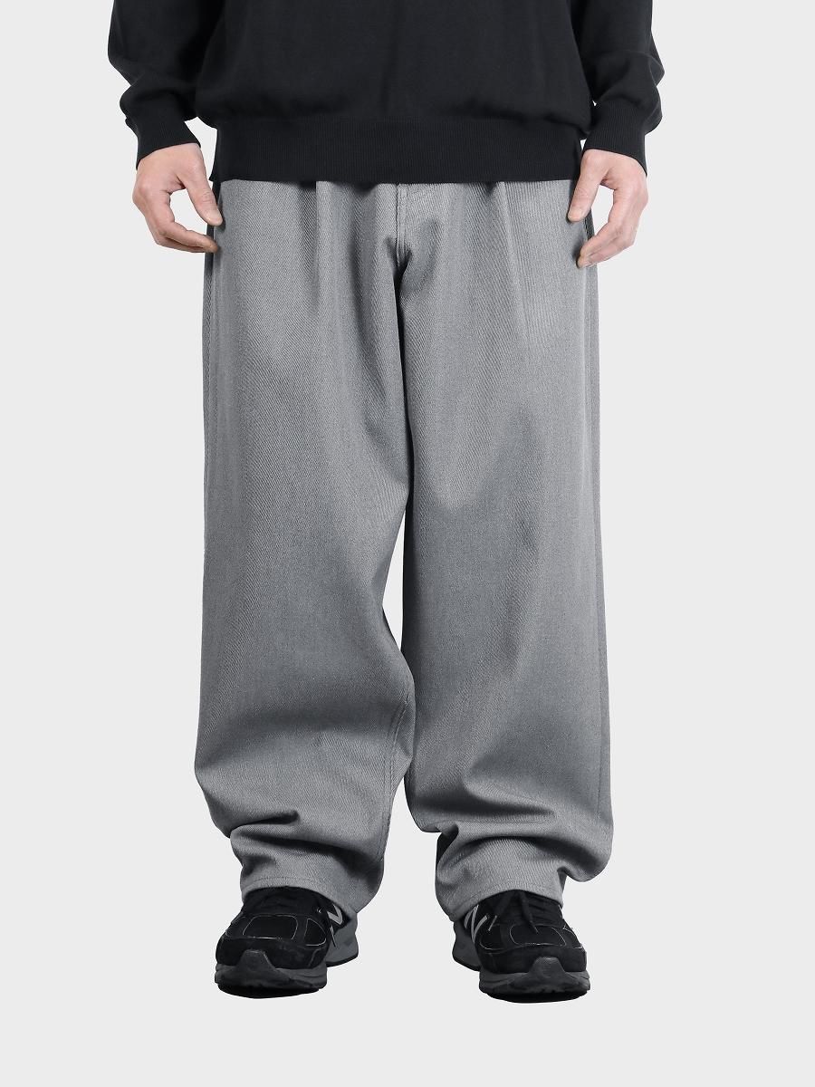 TWO TUCK PANTS Sサイズ GRAY-