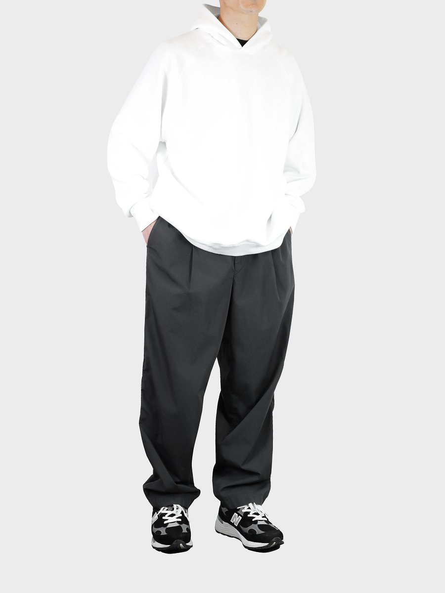 Graphpaper(グラフペーパー) / GARMENT DYED POPLINE TAPERED SLACKS