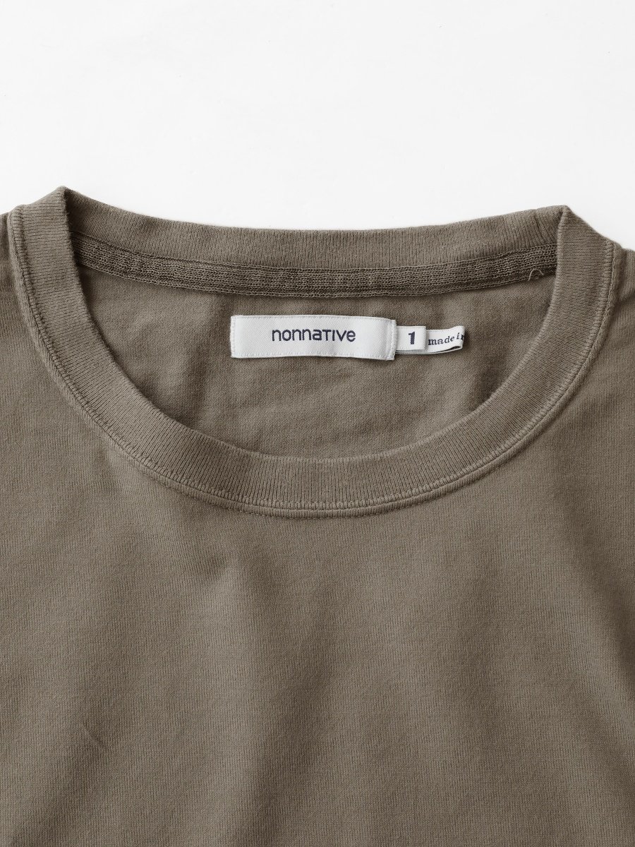 NONNATIVE - ノンネイティブ / CLERK S/S TEE COTTON JERSEY OVERDYED 