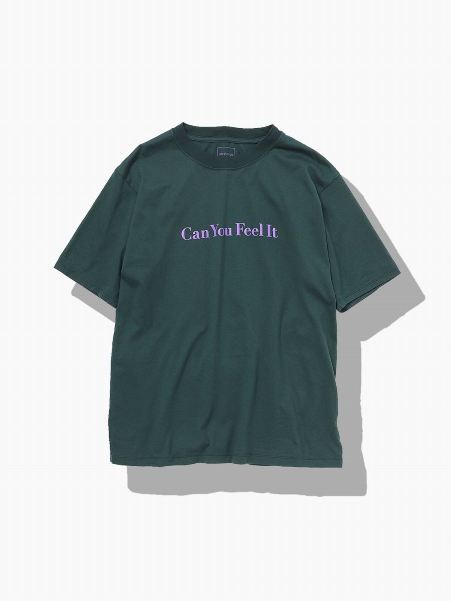 BRAND : NONNATIVE<br>MODEL : DWELLER S/S TEE 'CAN YOU FEEL IT'<br>COLOR : GREEN
