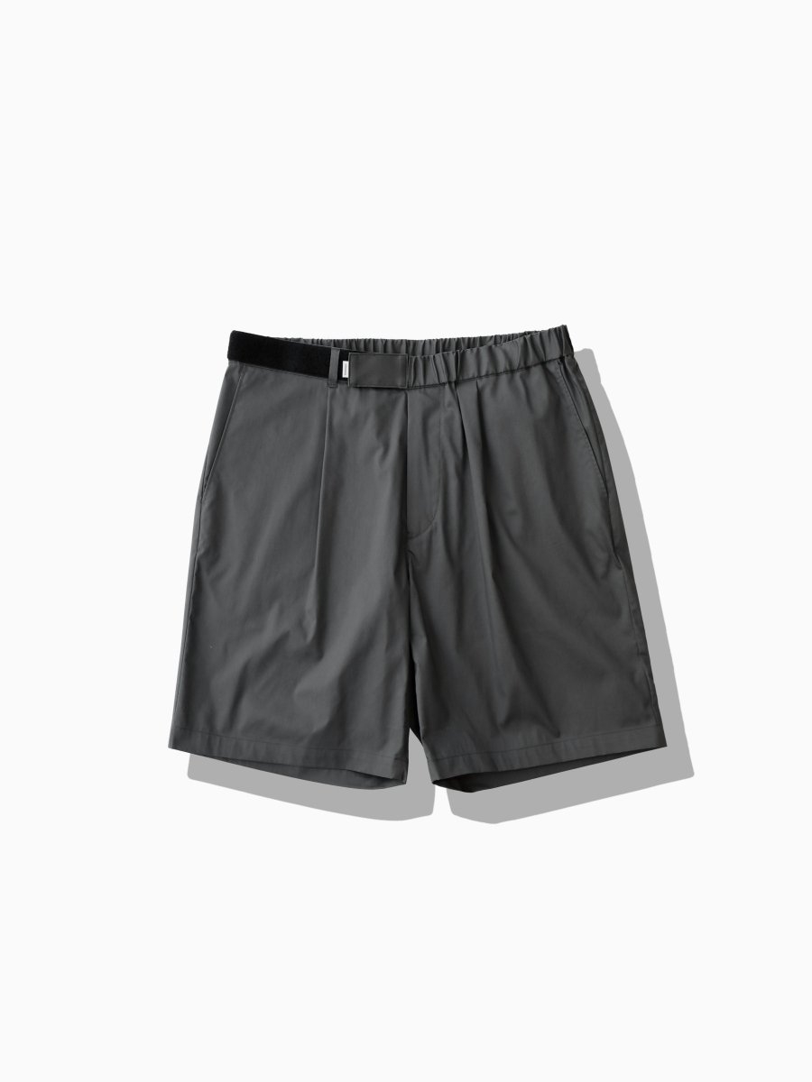 BRAND : Graphpaper<br>MODEL : SOLOTEX TWILL WIDE CHEF SHORTS<br>COLOR : C.GRAY