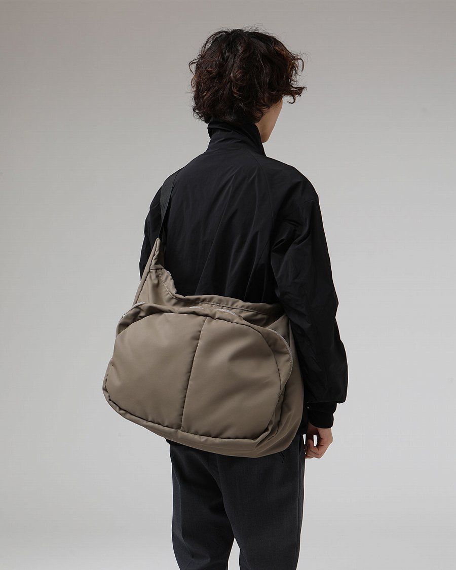 NONNATIVE - ノンネイティブ / EXPLORER SHOULDER BAG NYLON OXFORD | NOTHING BUT