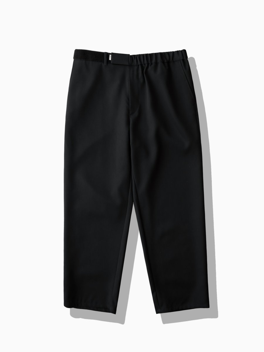 BRAND : Graphpaper<br>MODEL : SCALE OFF WOOL WIDE TAPERED CHEF PANTS<br>COLOR : BLACK