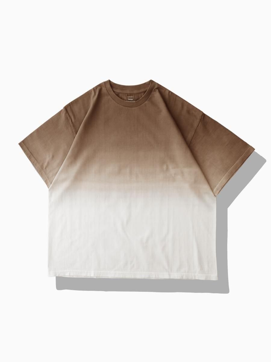 BRAND : Graphpaper<br>MODEL : S/S OVERSIZED TEE<br>COLOR : 
BROWN
