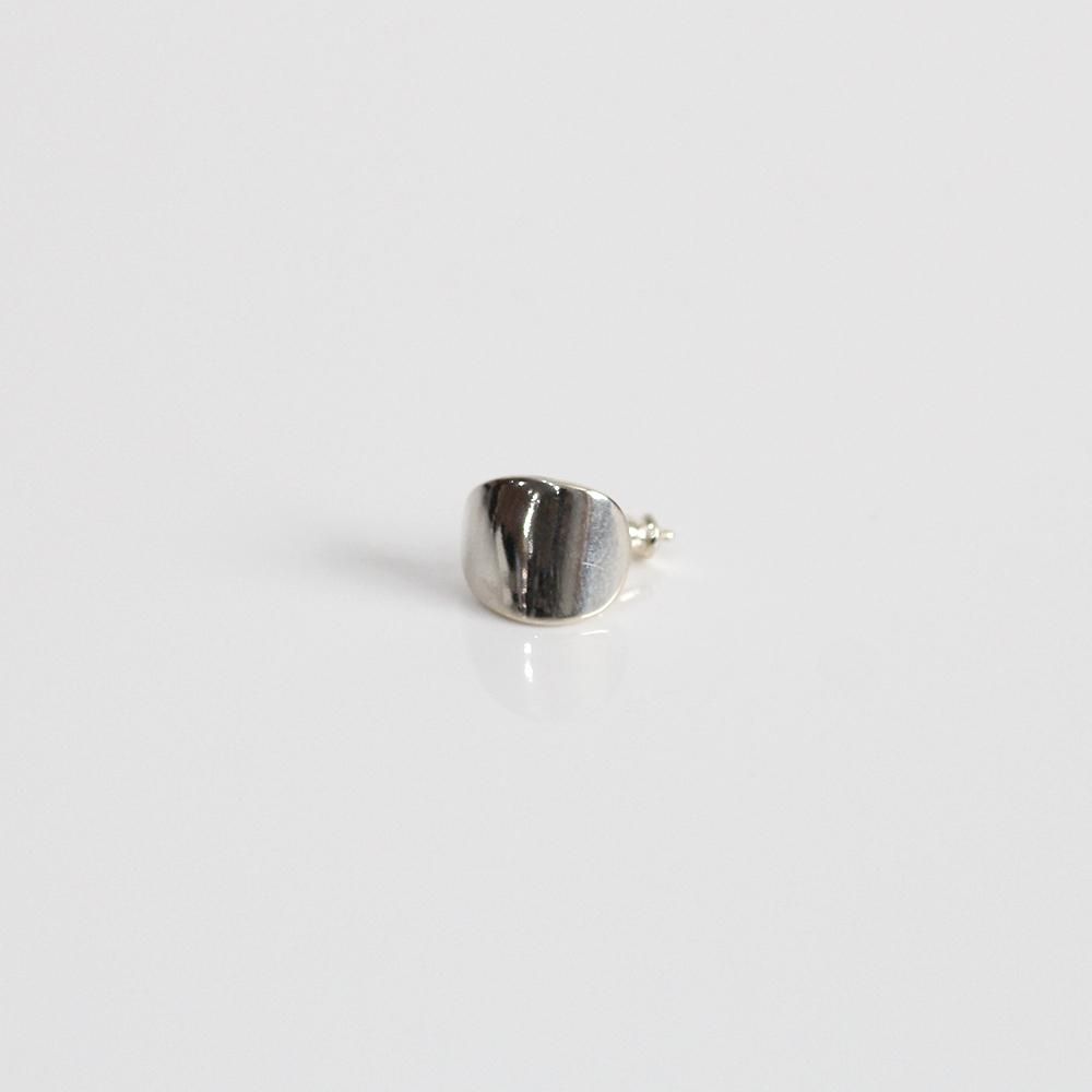 UNKNOWN. silver925 U342 SHELL ピアス / シルバー(片耳タイプ