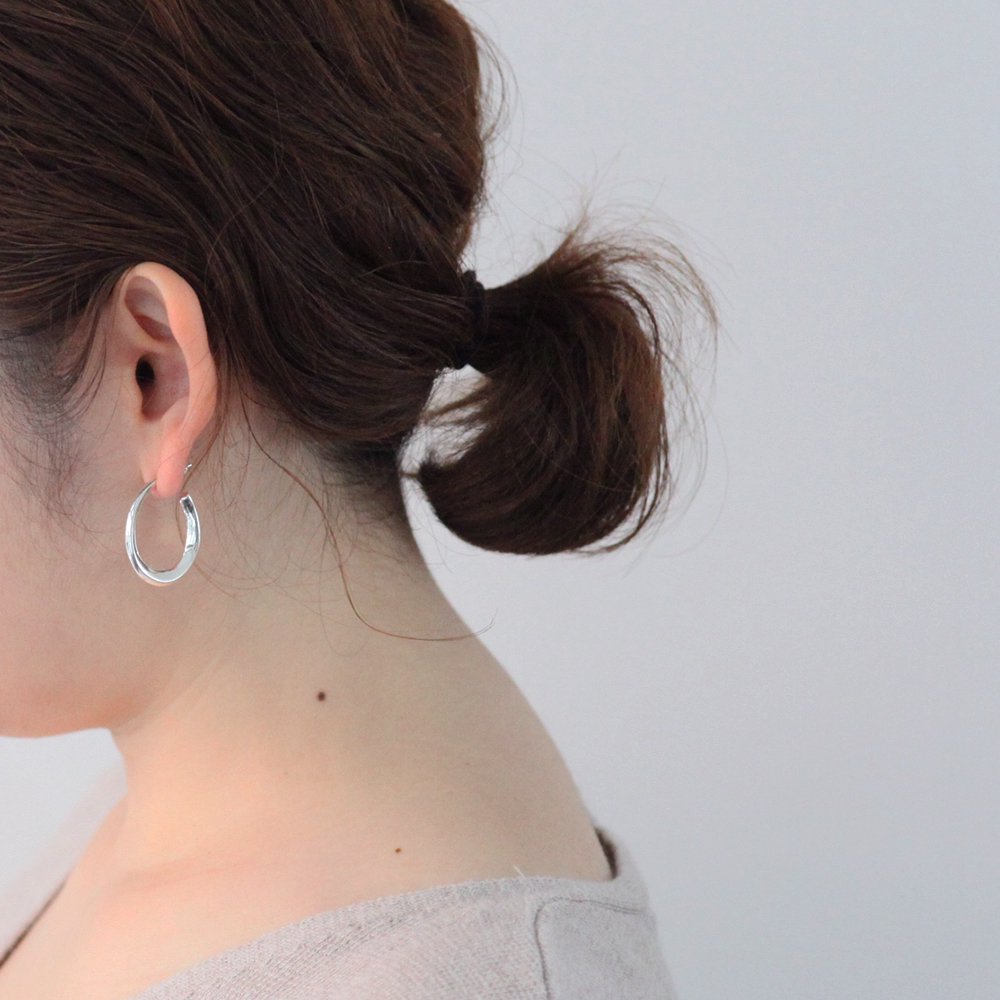 CALLMOON / ESS002 Drop hoop earrings ピアス / シルバー