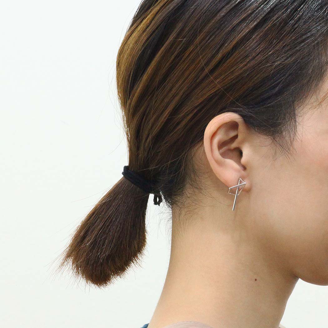 revie objects（レヴィオブジェクツ） / LI2-17 〈LINKING〉unsystematic earring SV 1 mini  アンシステマティック ピアス ミニ - シルバー 1 (片耳タイプ)