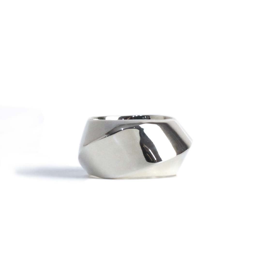 BYOKA（ビョーカ）/ R1902 CREAM PINKY RING リング - シルバー - Eight Hundred Ships & Co.