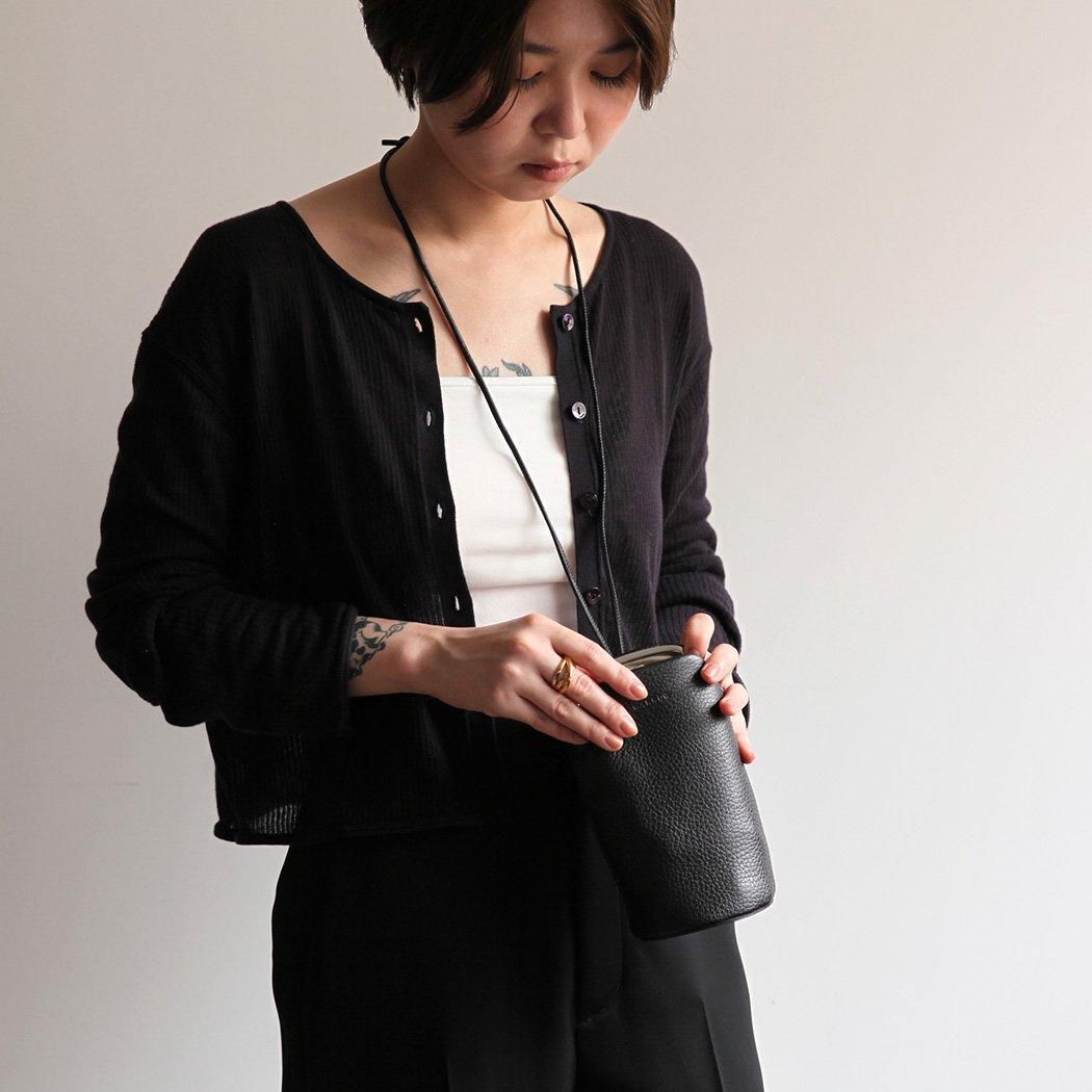 【極美品】マロウ　ストリングパース ショルダーウォレット 黒　本革 DhnJwv3S.jpg?width=768