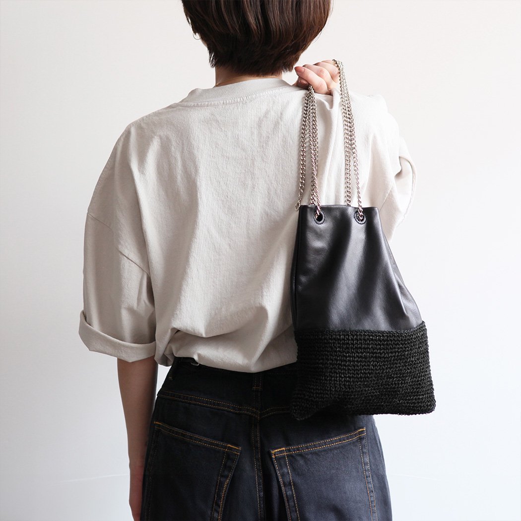 POMTATA (ポンタタ) / P2856 NOU TOTE M レザー かご 巾着2WAY バッグ - ブラック 121-4421